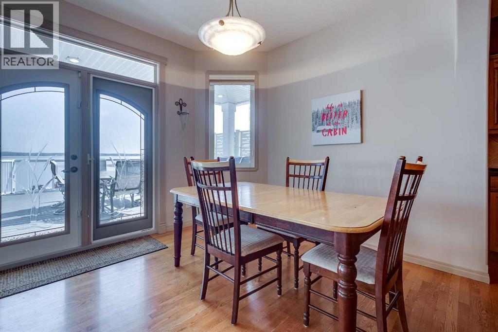 384 Marina Bay Place, Sylvan Lake