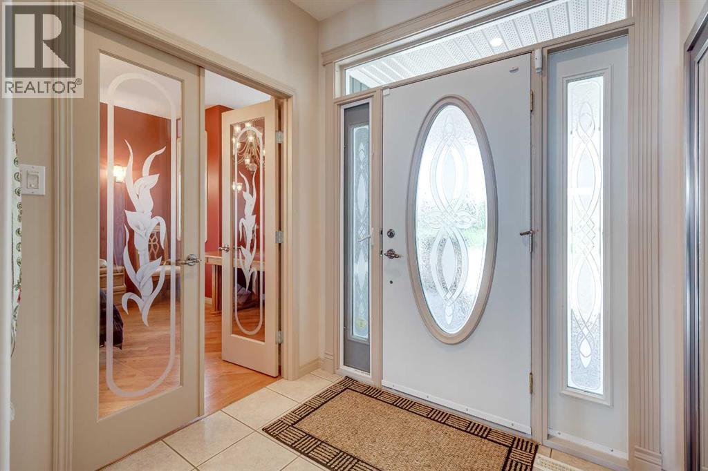 384 Marina Bay Place, Sylvan Lake