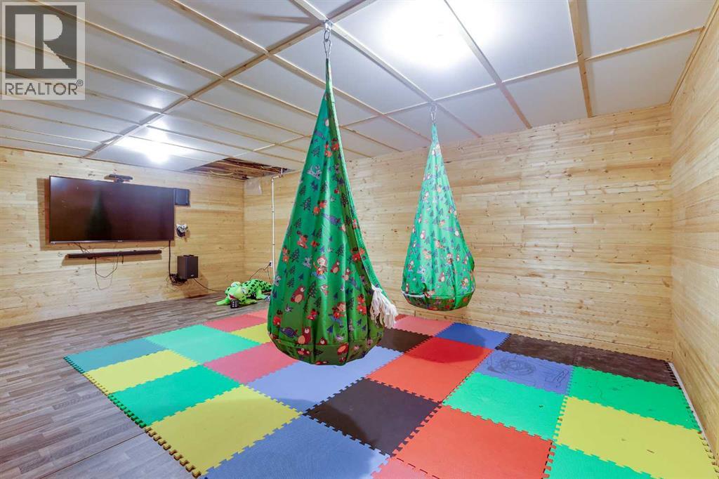 384 Marina Bay Place, Sylvan Lake