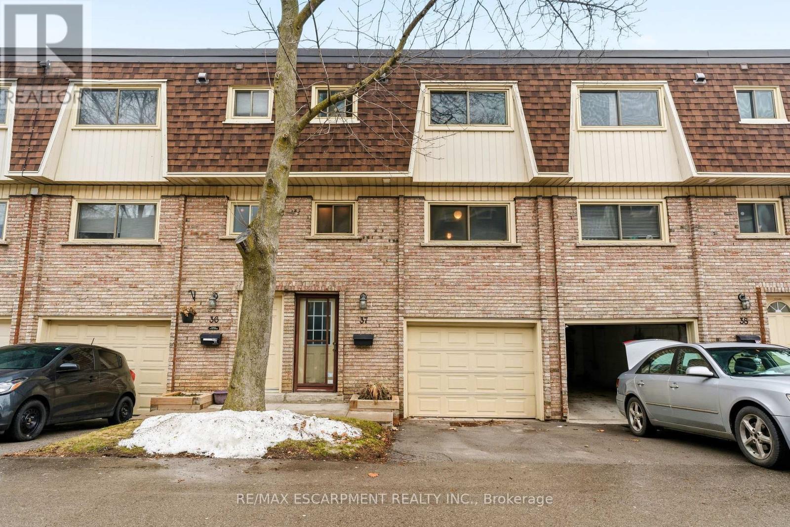37 - 125 BONAVENTURE DRIVE