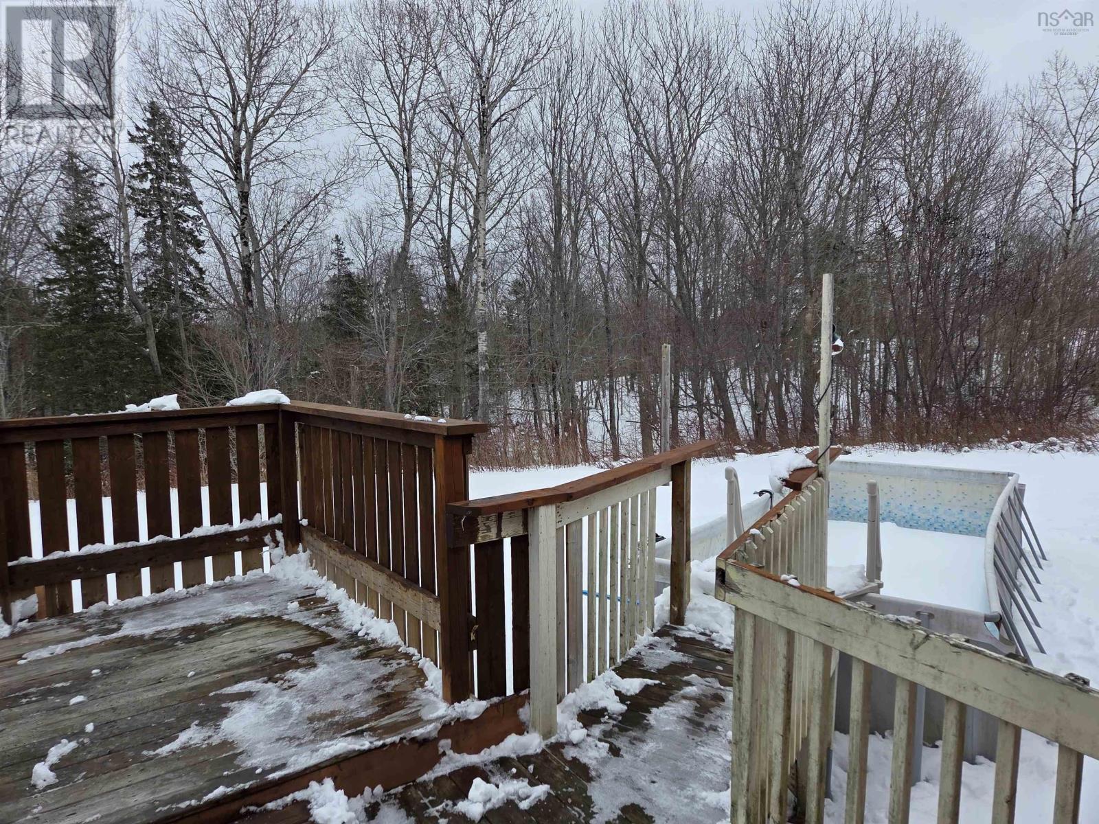 Property 27 of 49 of 131 Logan Road