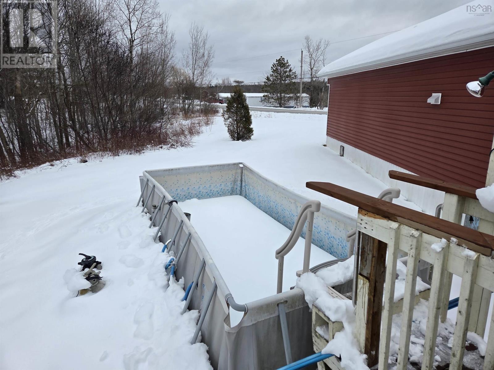 Property 32 of 49 of 131 Logan Road