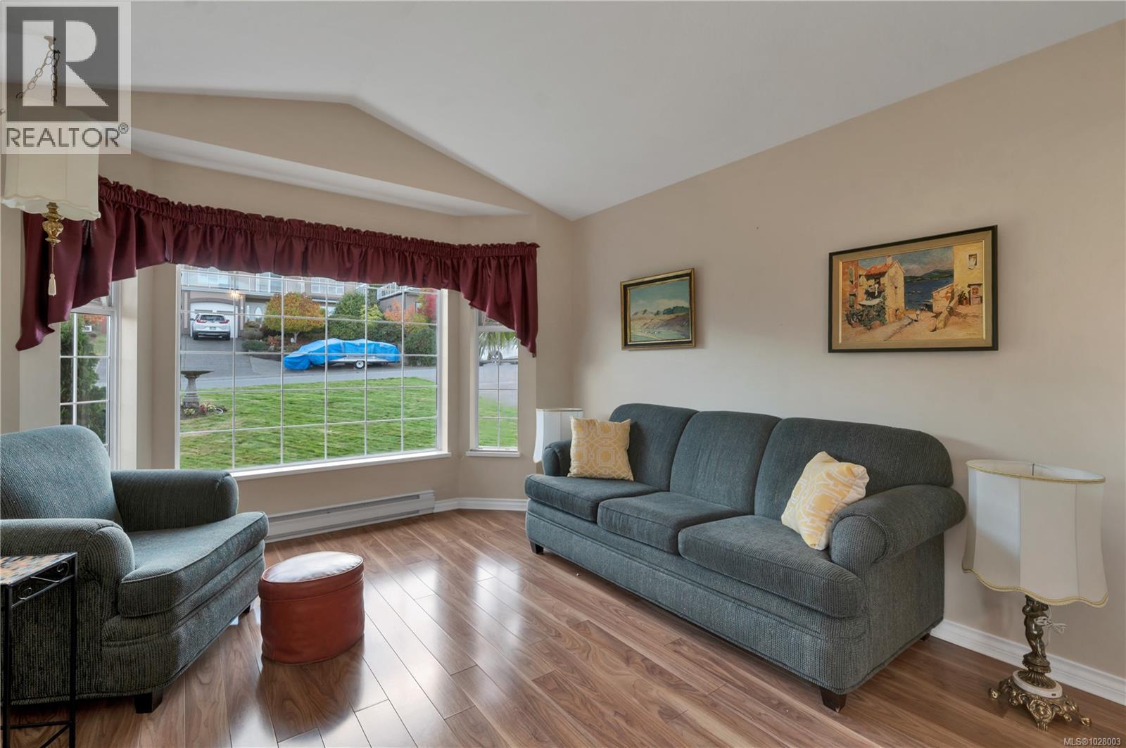 756 Bowen Dr - 22