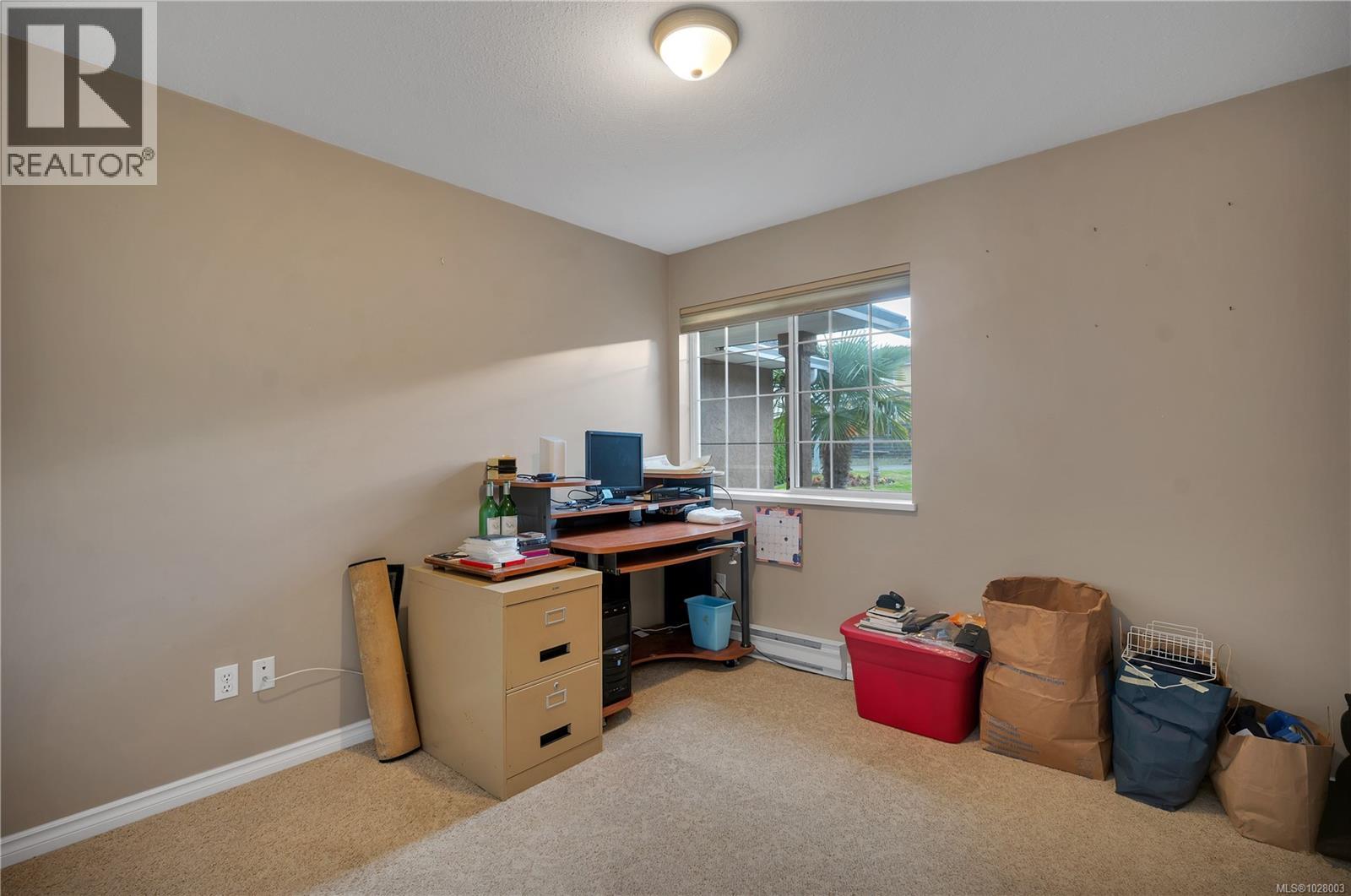 756 Bowen Dr - 28