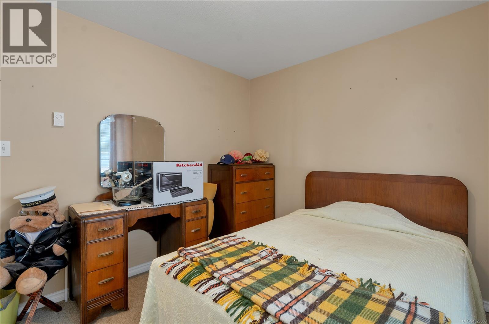 756 Bowen Dr - 31