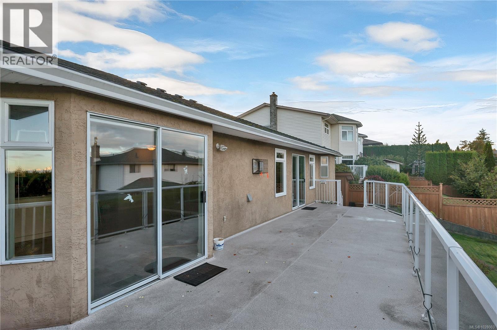 756 Bowen Dr - 43