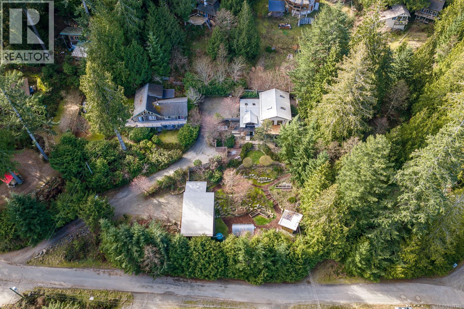 825 Austin Dr - 76