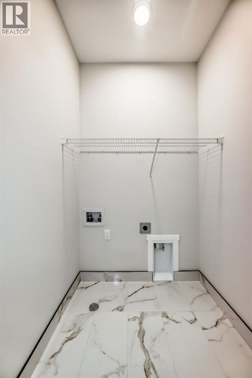 
          1102 Clover Close
            <br/>
            <span>Carstairs</span>
            , 
            <span>AB</span>
             <span>T0M0N0</span>
         - Photo 24