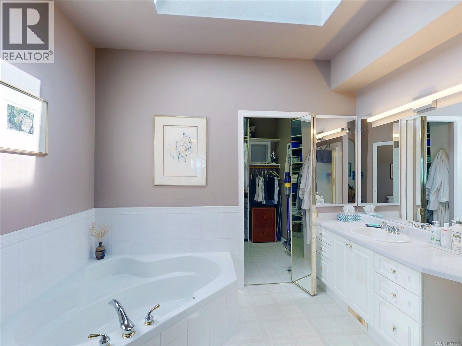  7255 Bethany Place, Sooke