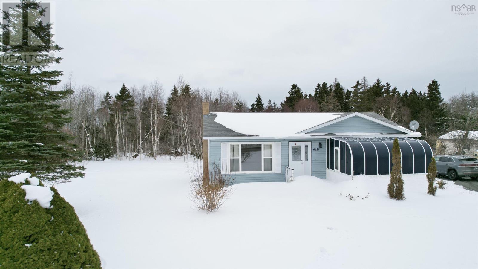 Property 34 of 38 of 6221 Seaside Drive