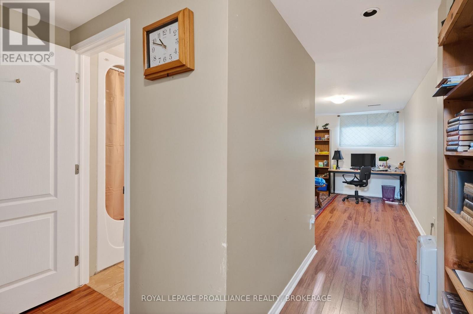 23 CHARLES STREET - 27