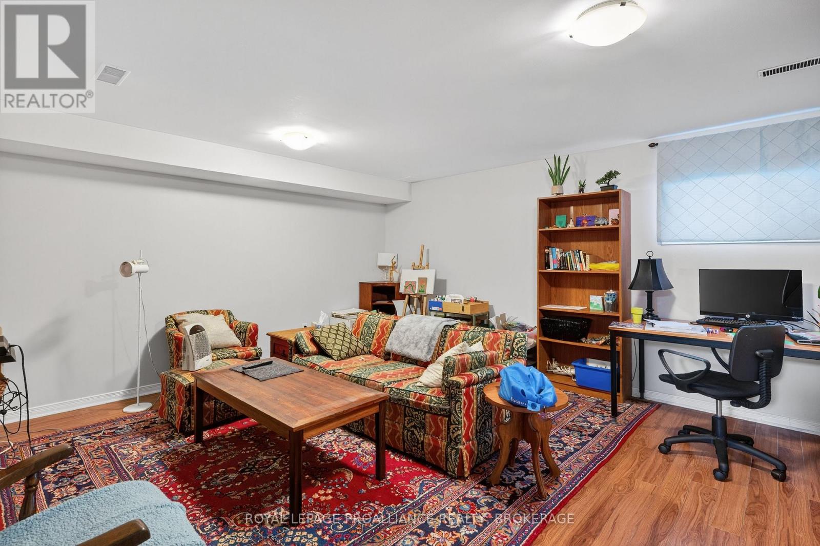 23 CHARLES STREET - 29