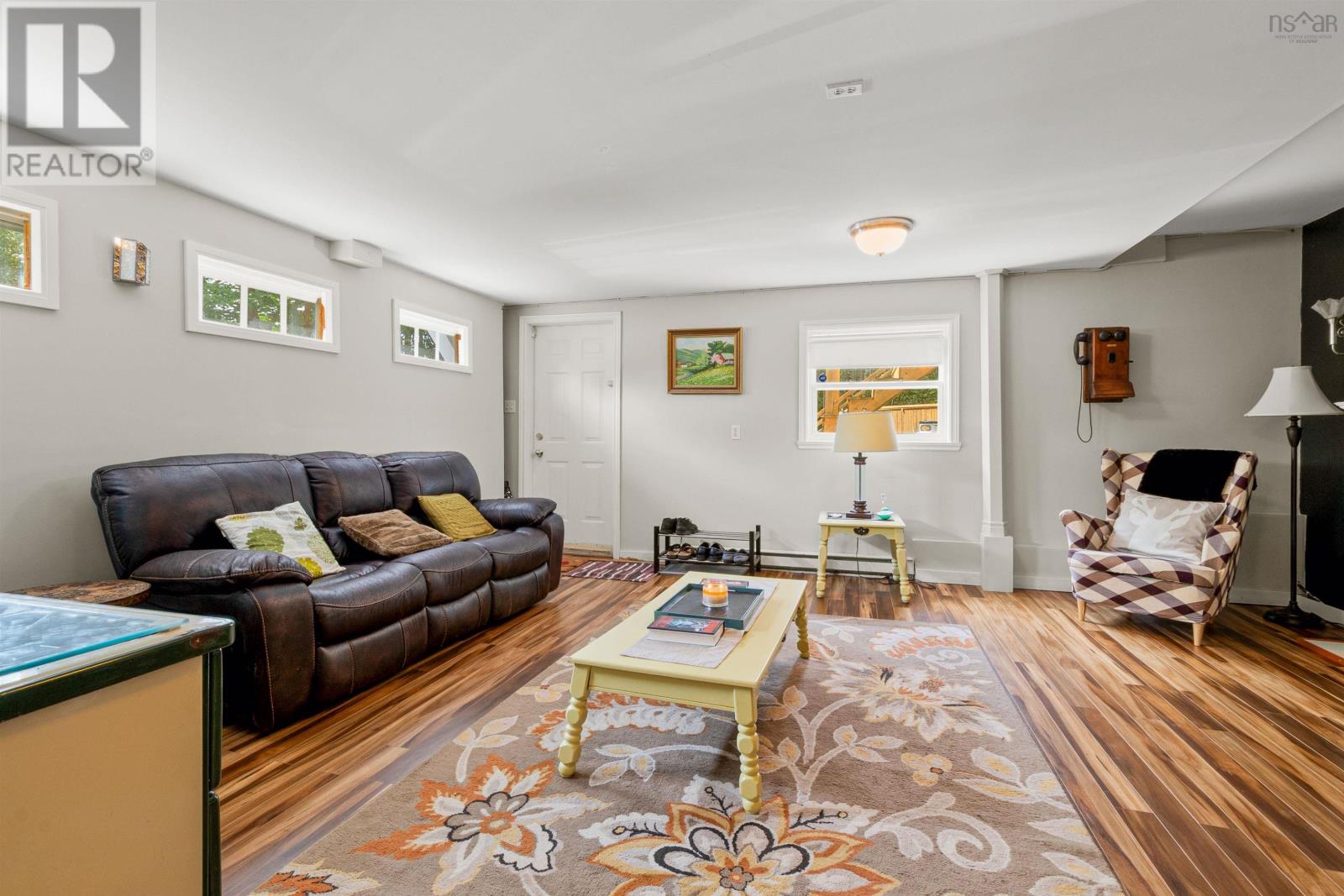 Property 27 of 41 of 122 Honeysuckle Road