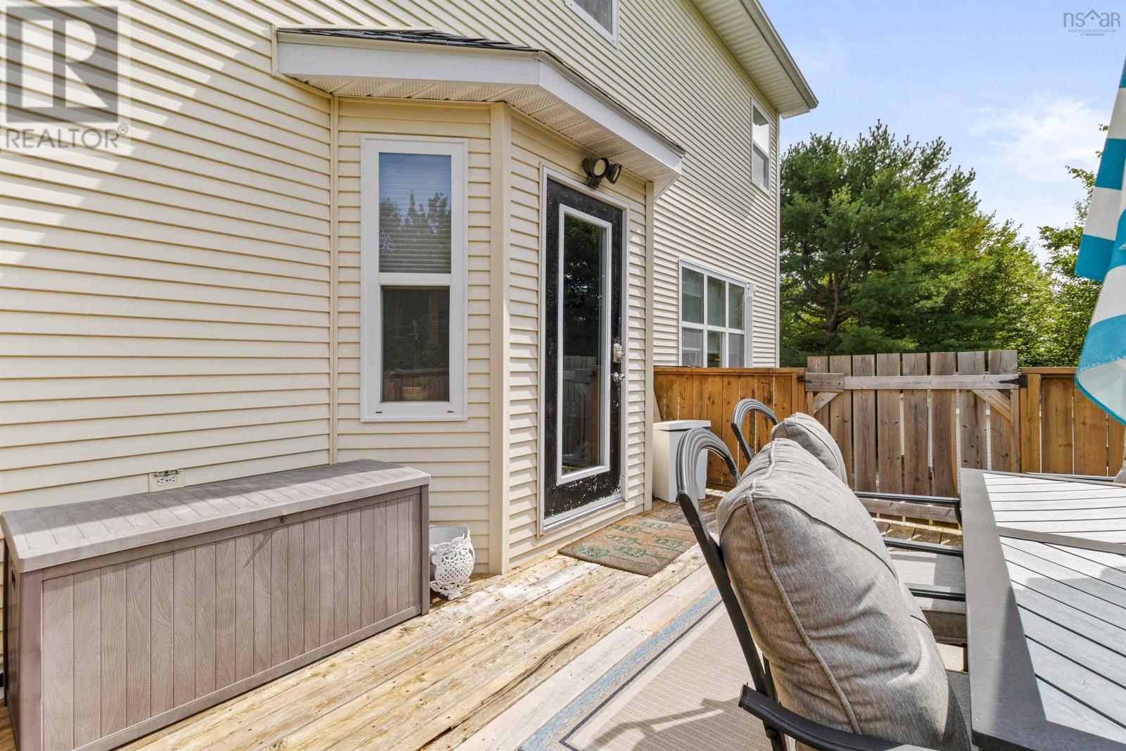 Property 32 of 41 of 122 Honeysuckle Road