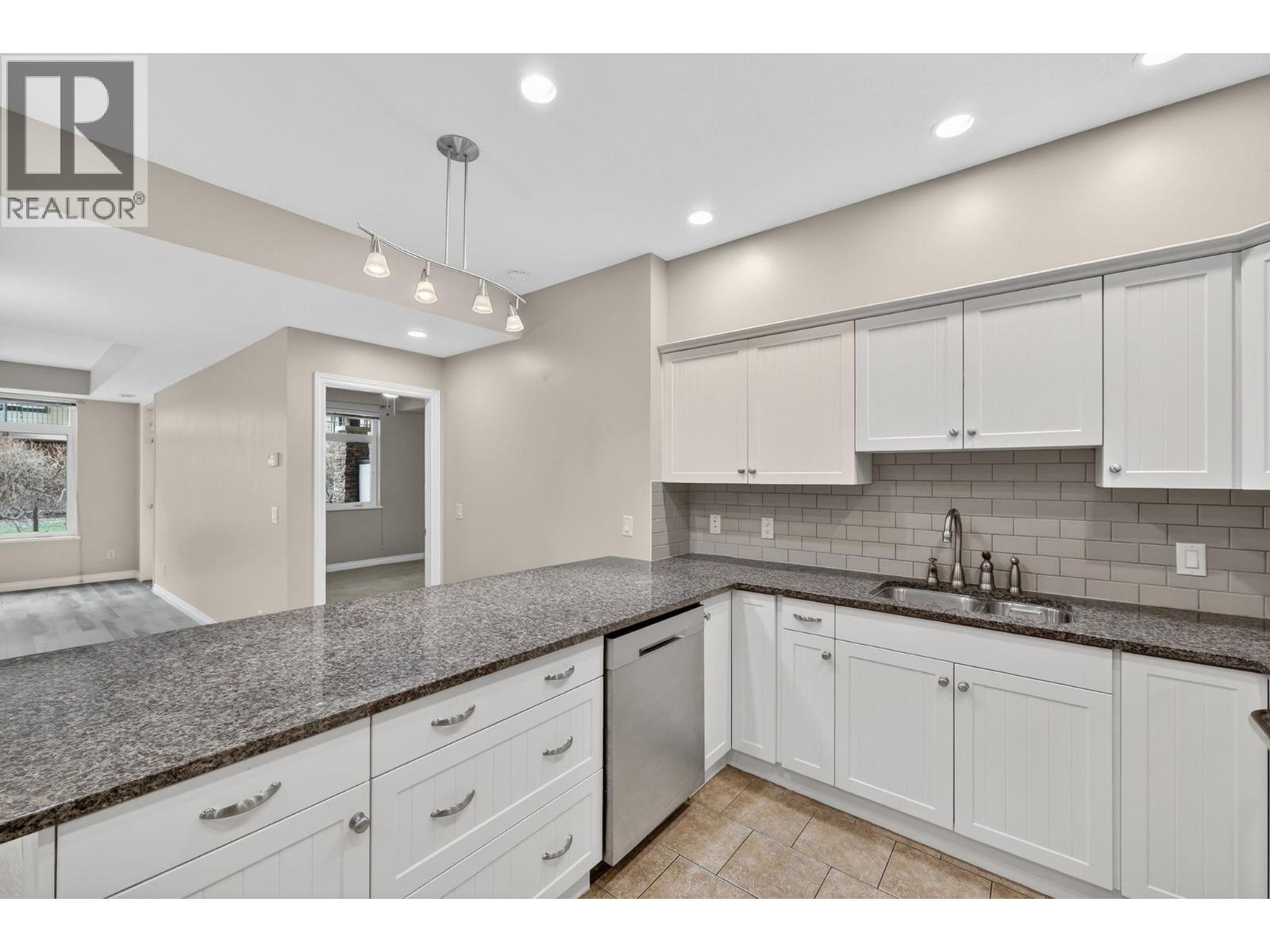 3105 3832 Old Okanagan Highway, West Kelowna