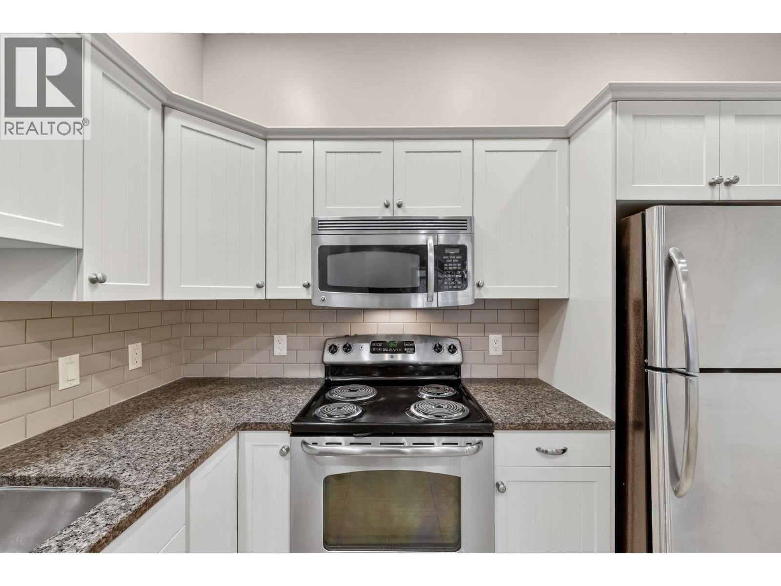 3105 3832 Old Okanagan Highway, West Kelowna