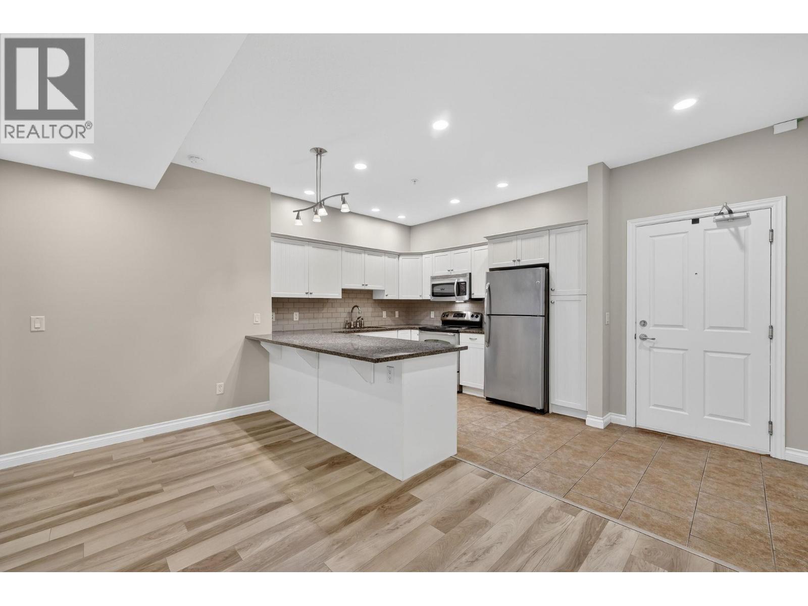 3105 3832 Old Okanagan Highway, West Kelowna