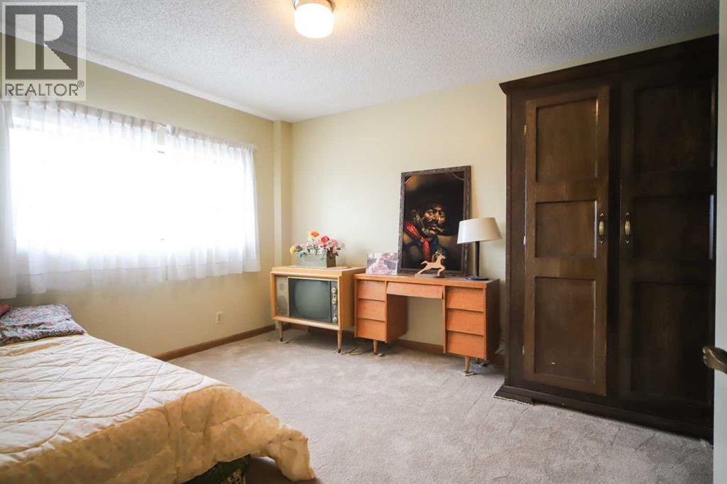 Retail for Sale in   Avenue SE Beltline Calgary 