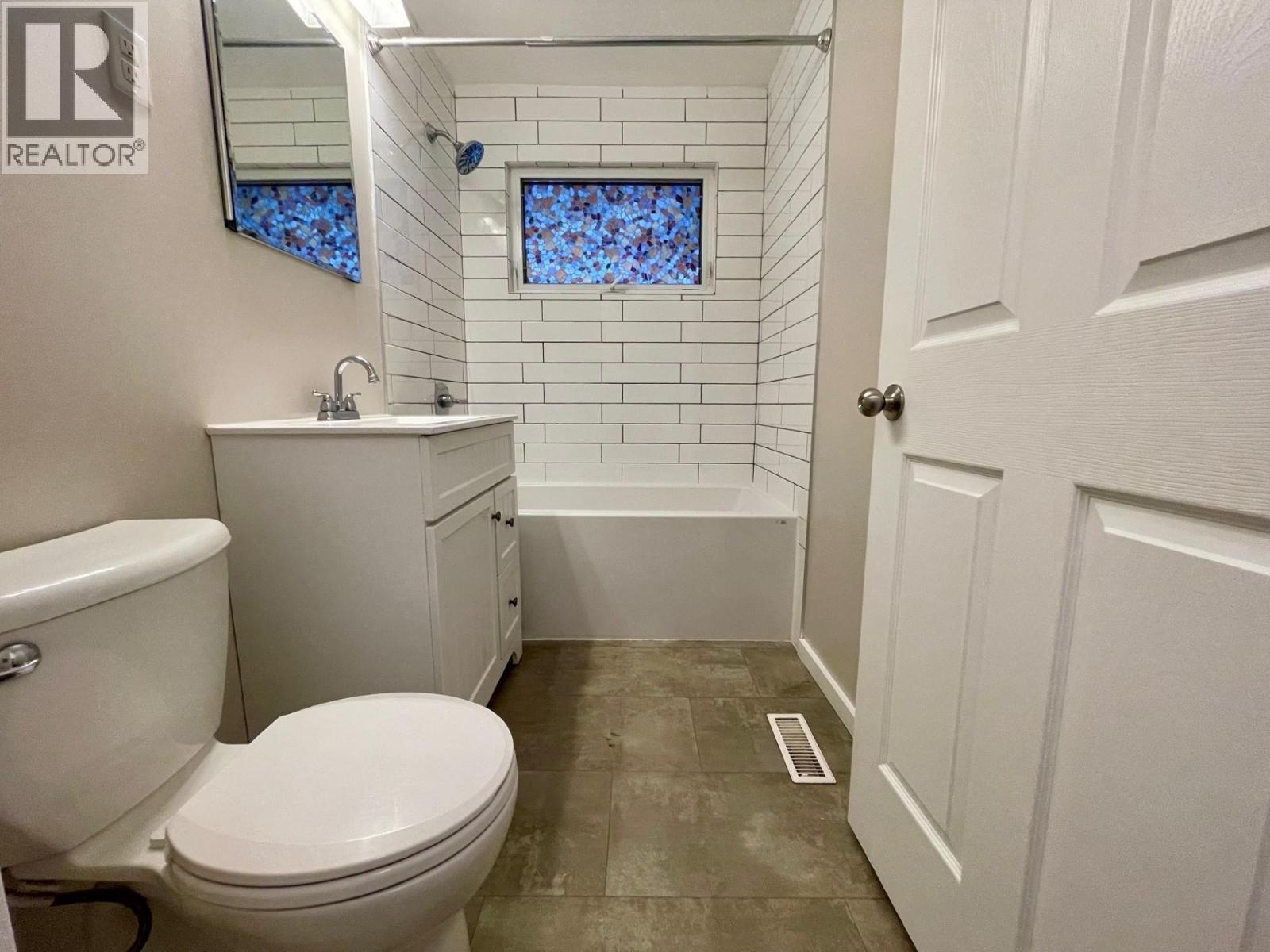 137 Spruce Avenue, Sparwood