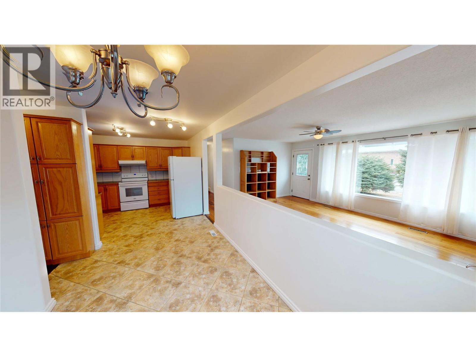 137 Spruce Avenue, Sparwood