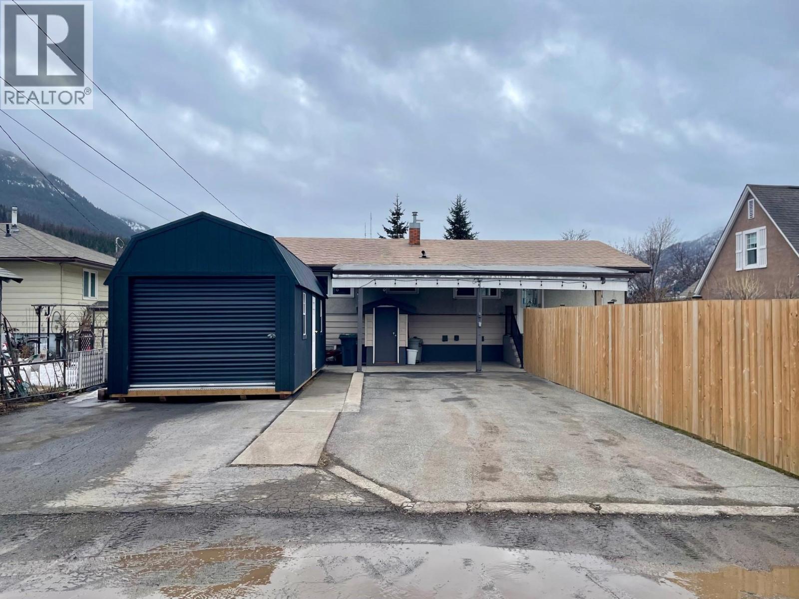 137 Spruce Avenue, Sparwood