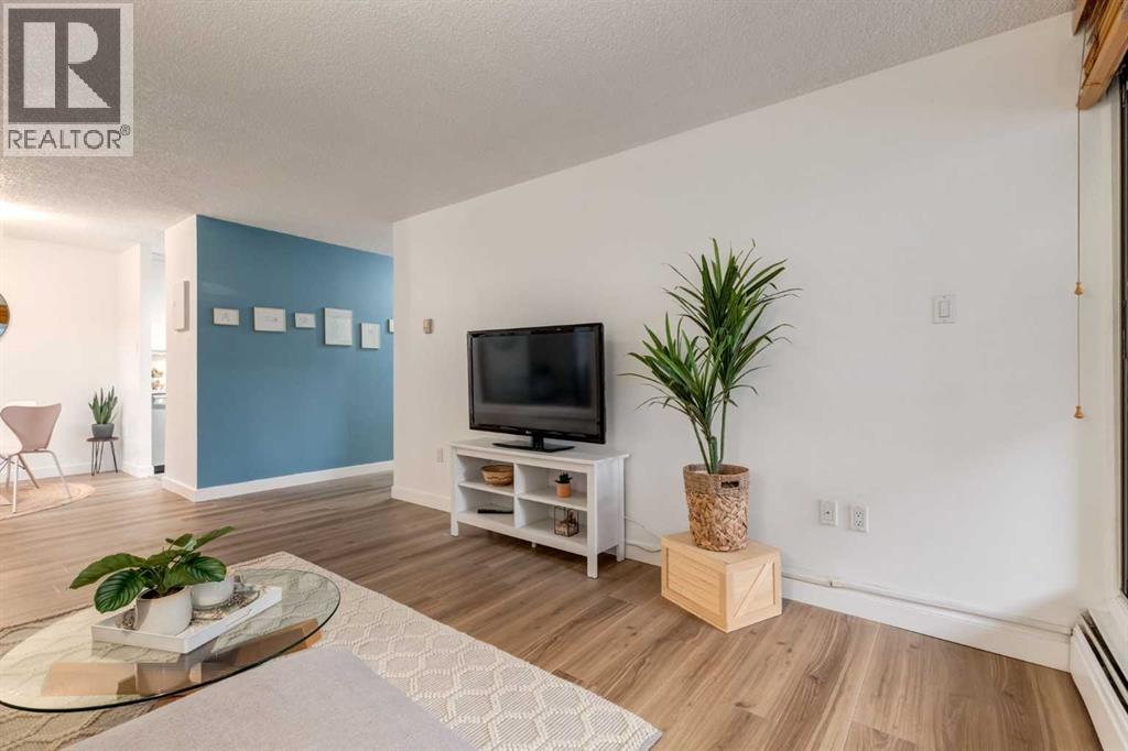 Single Family House for Sale in    Avenue SW Beltline Calgary 