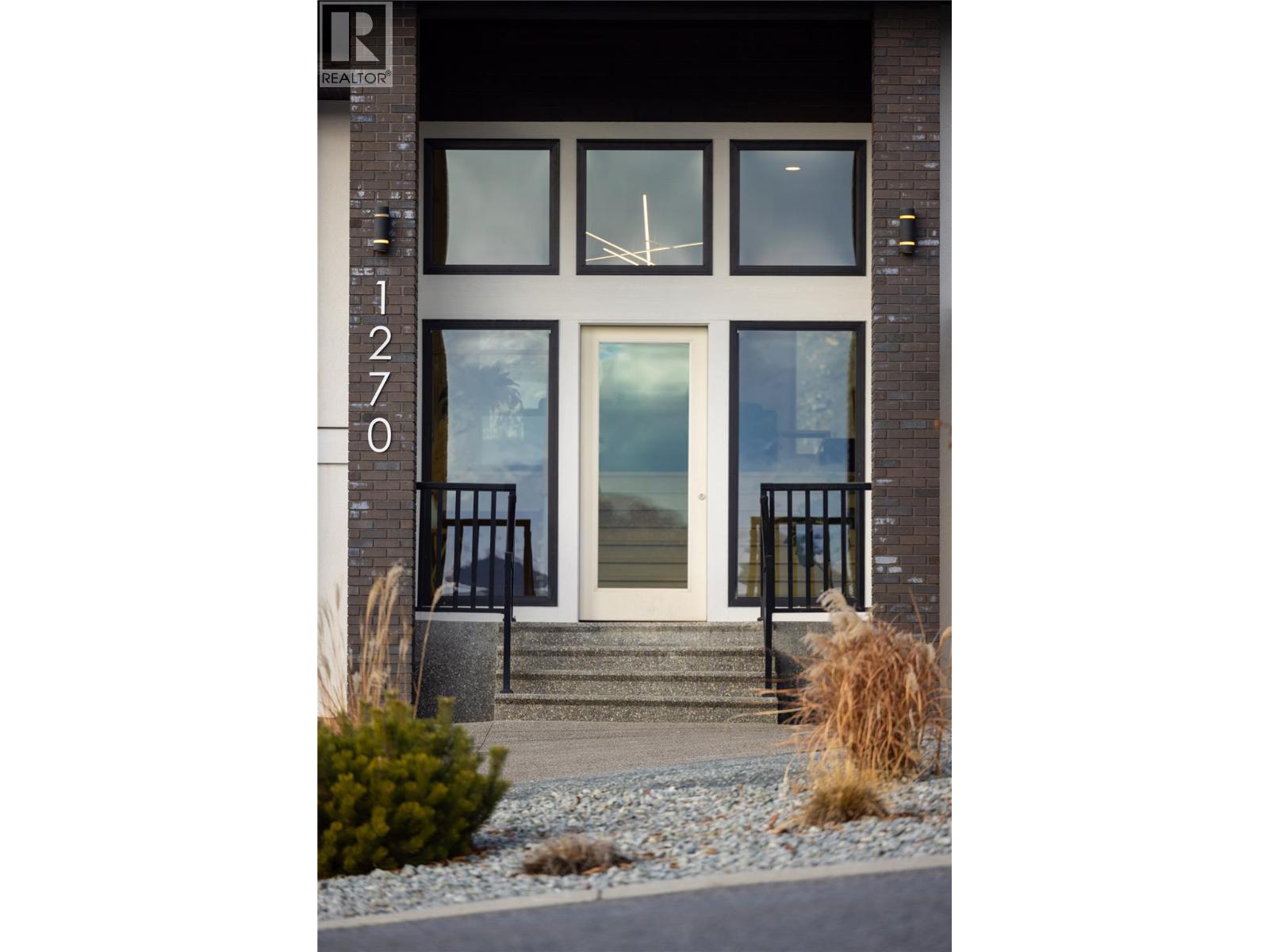  1270 Mine Hill Drive, Kelowna