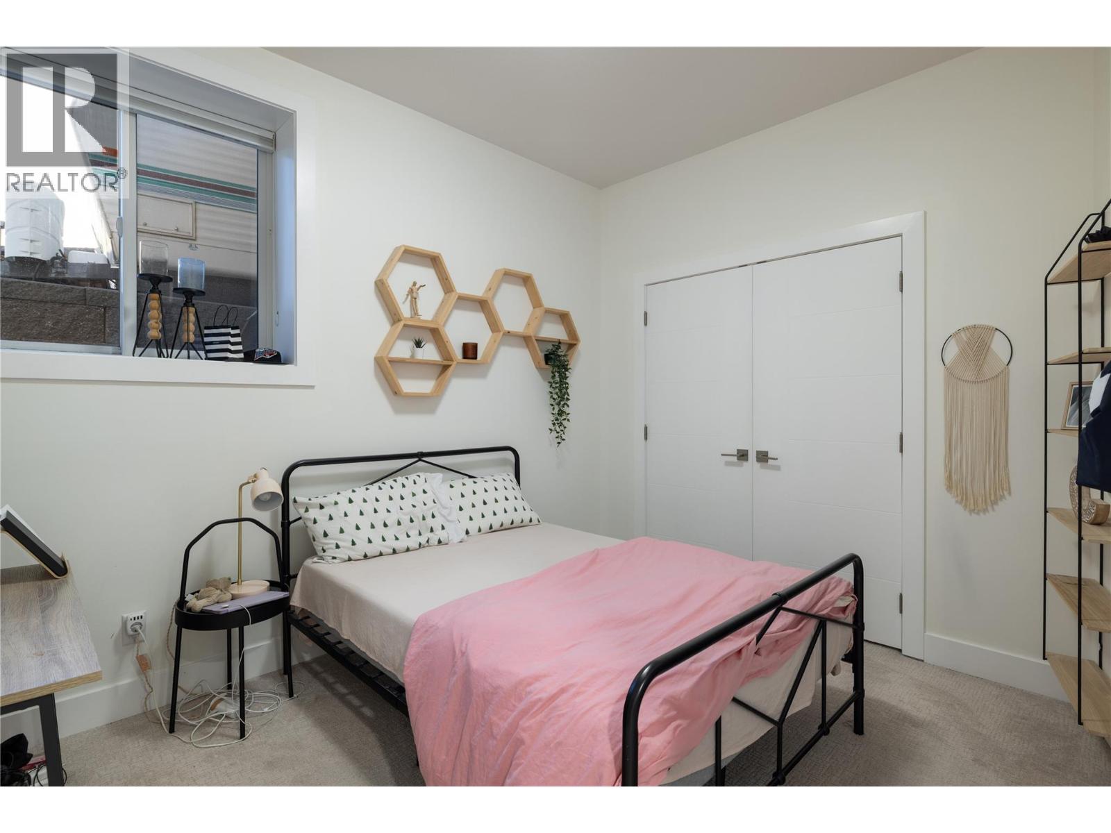  1270 Mine Hill Drive, Kelowna