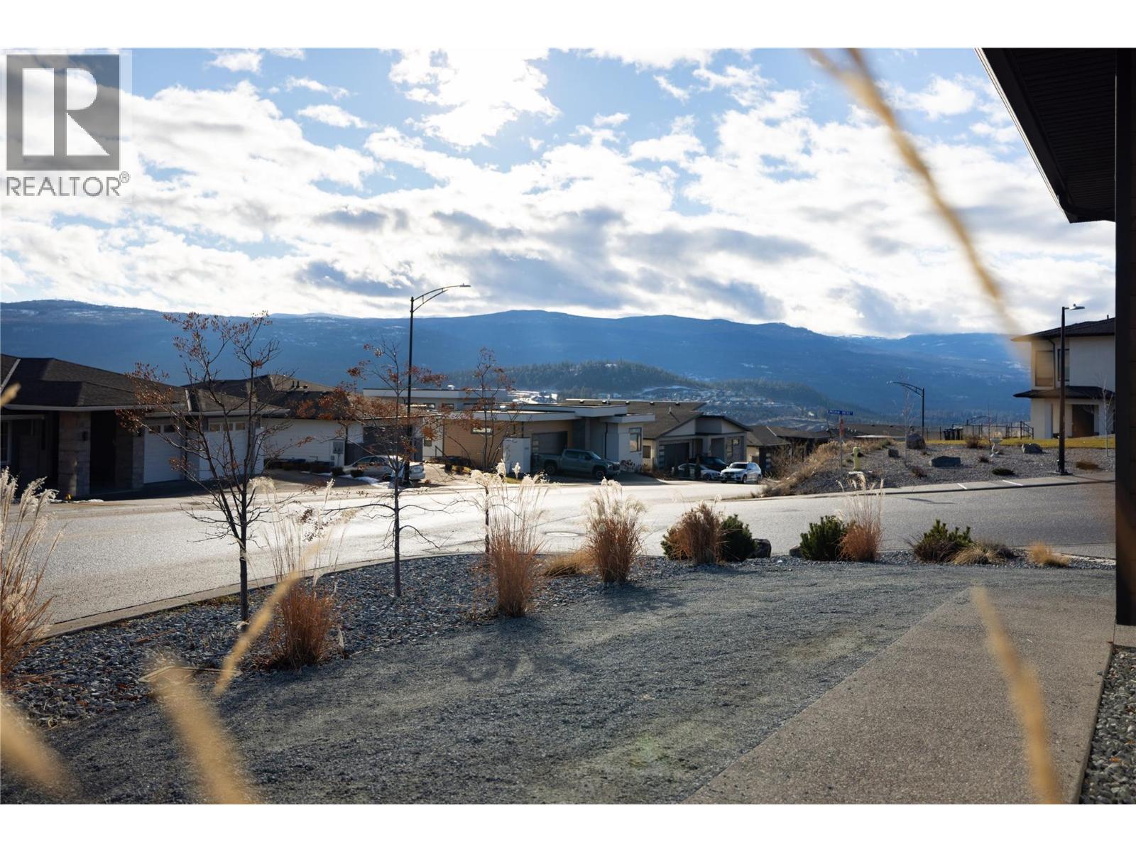 1270 Mine Hill Drive - 11