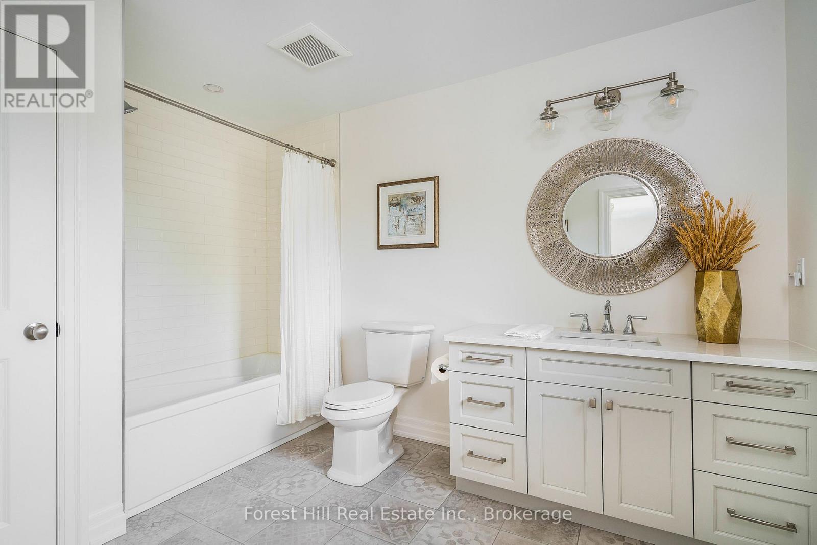 155 GLENLAKE BOULEVARD - 32