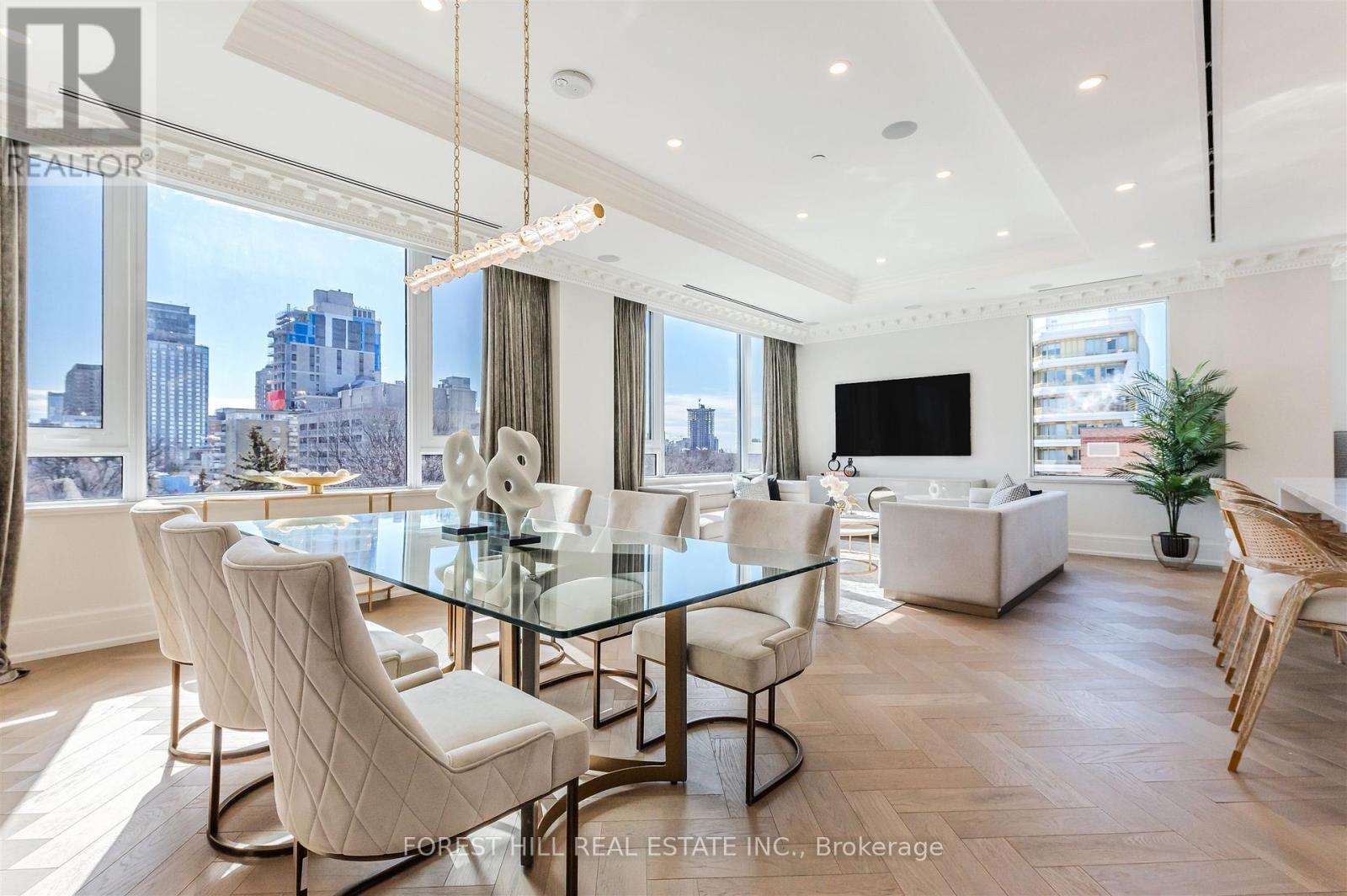 Listing photo of 602 - 128 HAZELTON AVENUE