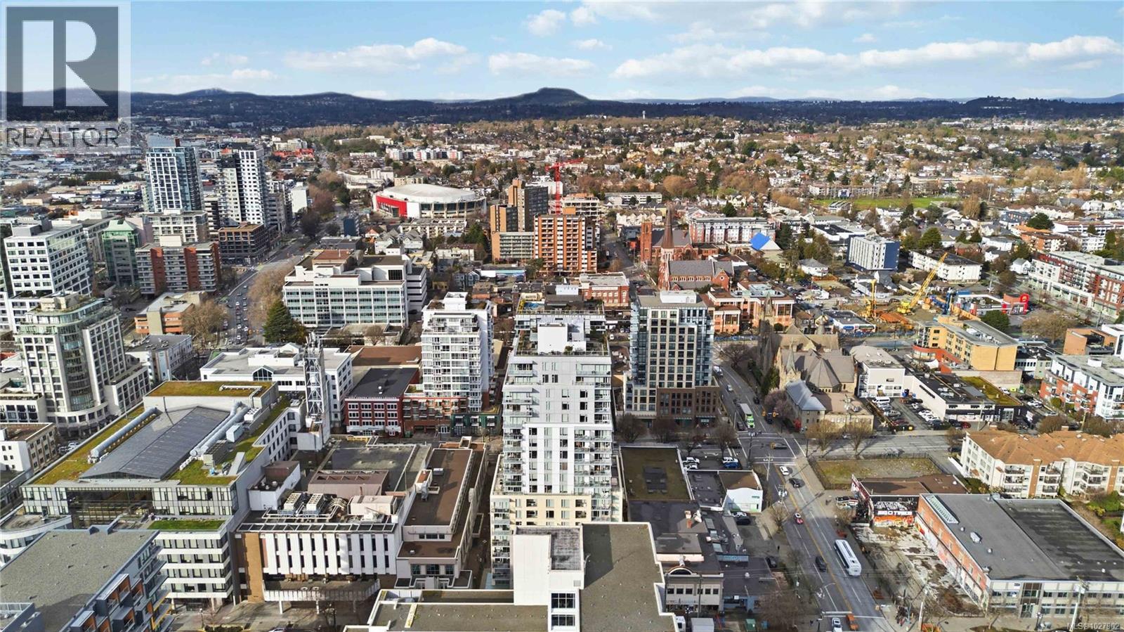 1001 848 Yates Street, Victoria