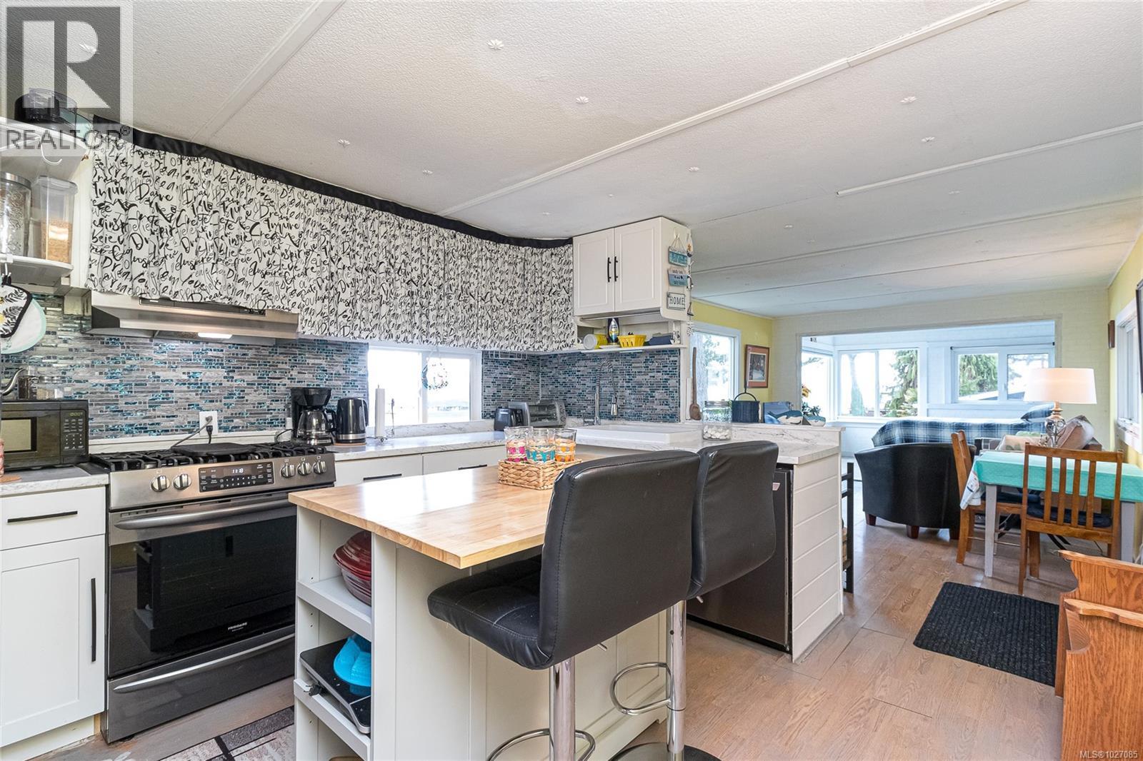 #9 8177 West Coast Rd - 14