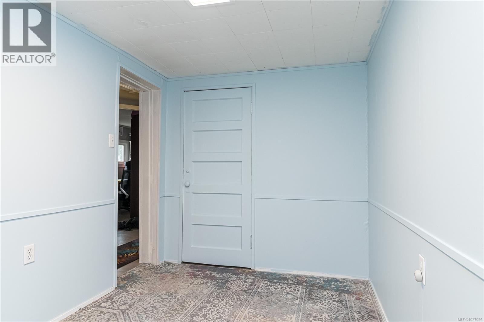 #9 8177 WEST COAST RD - 19