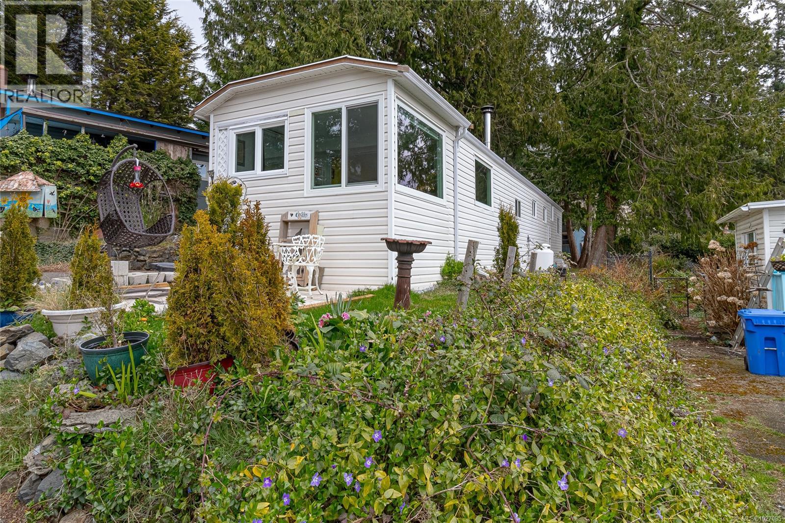 #9 8177 West Coast Rd - 3