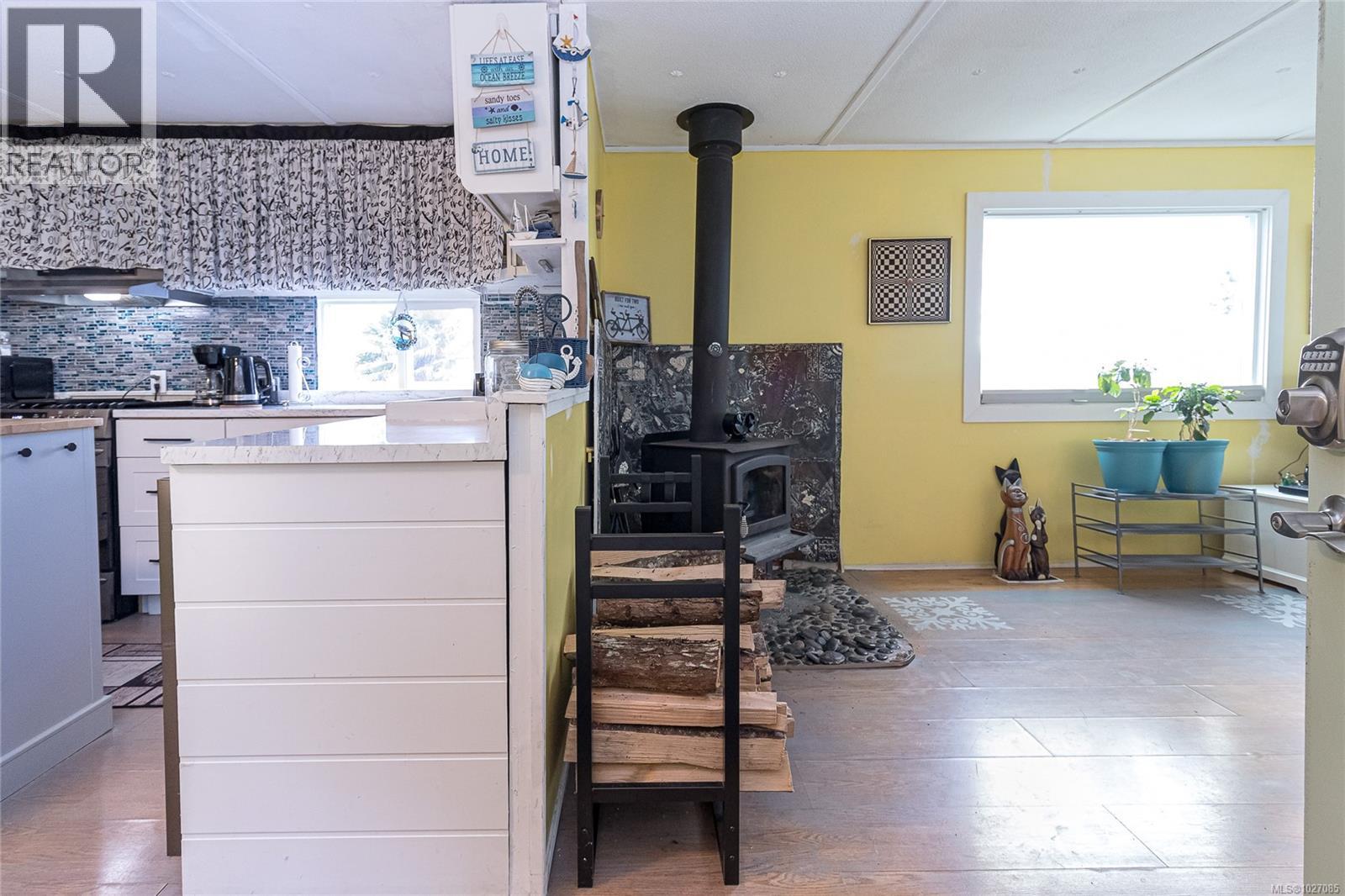 #9 8177 WEST COAST RD - 9