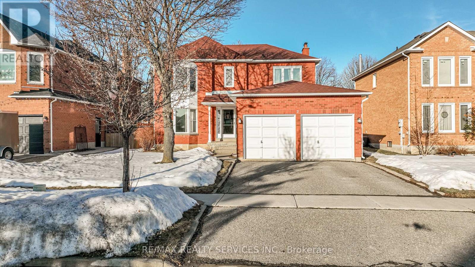 Single Family House for Sale in  LAIDLAW AVENUE Brampton (Westgate) 