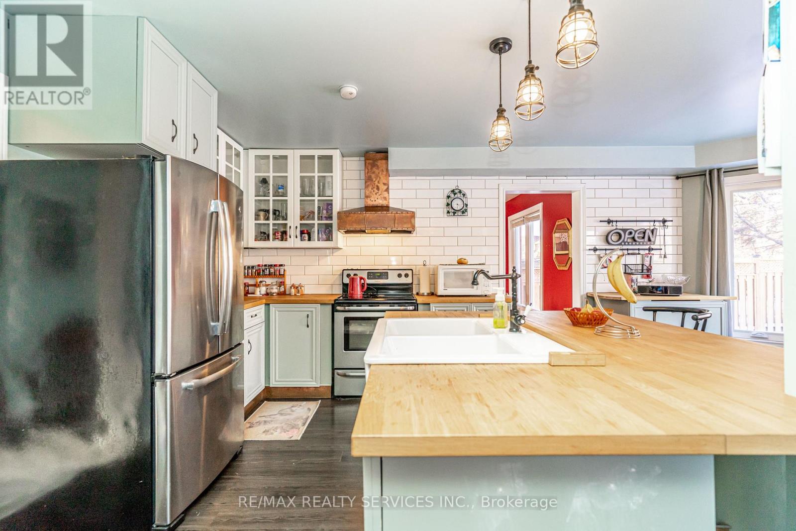 Single Family House for Sale in  LAIDLAW AVENUE Brampton (Westgate) 