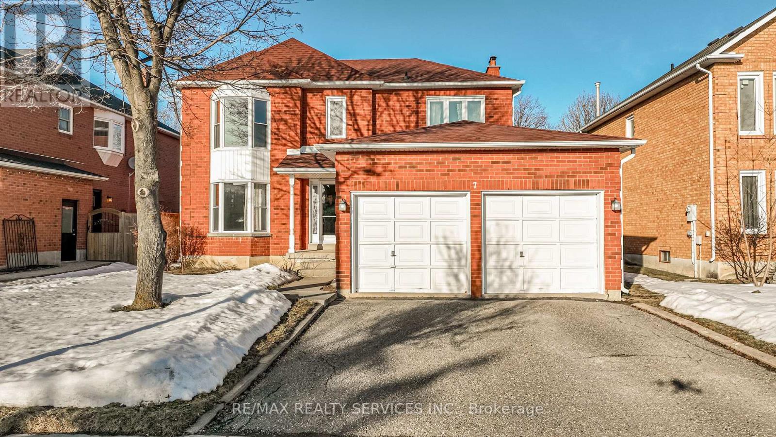 Single Family House for Sale in  LAIDLAW AVENUE Brampton (Westgate) 