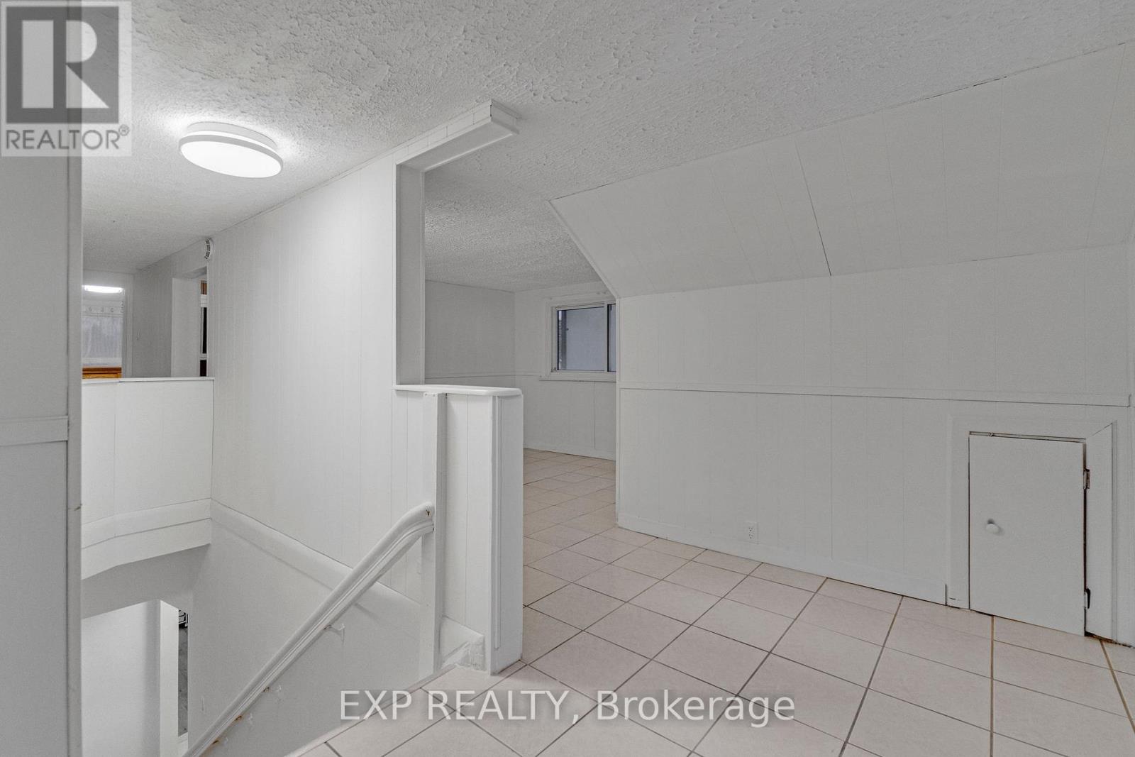1331 ST. JAMES AVENUE - 26