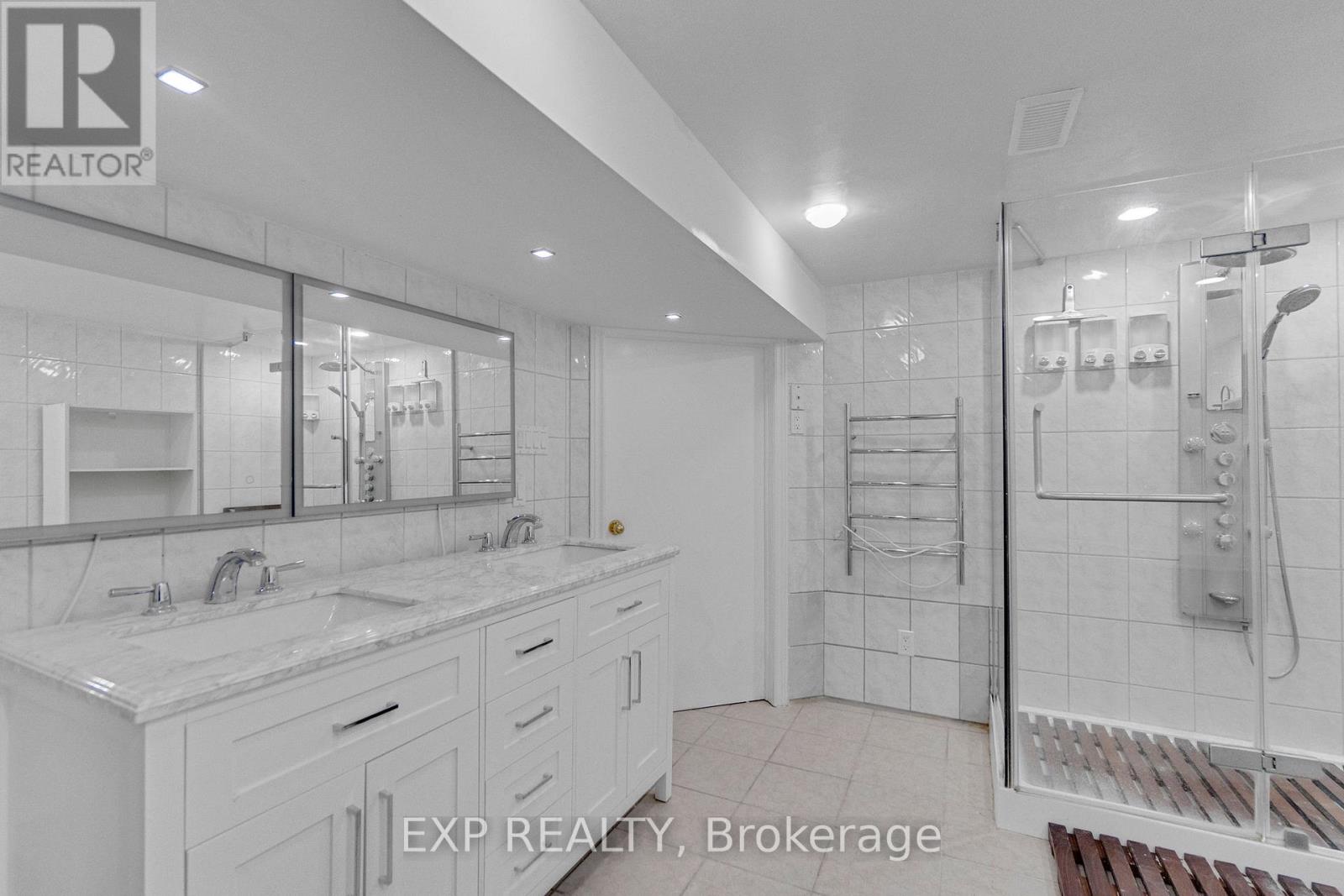 1331 ST. JAMES AVENUE - 44