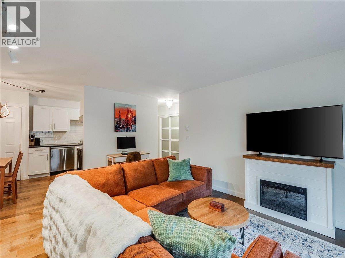 1611 Nickleplate Road Unit# 404, Rossland