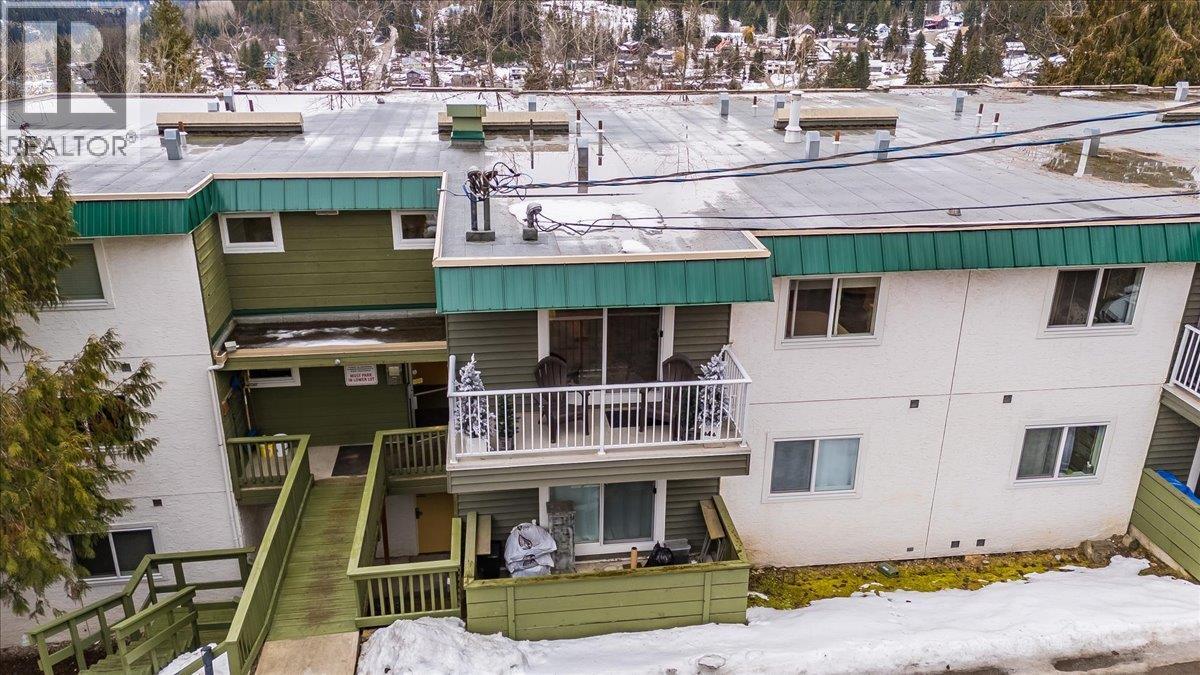 1611 Nickleplate Road Unit# 404, Rossland