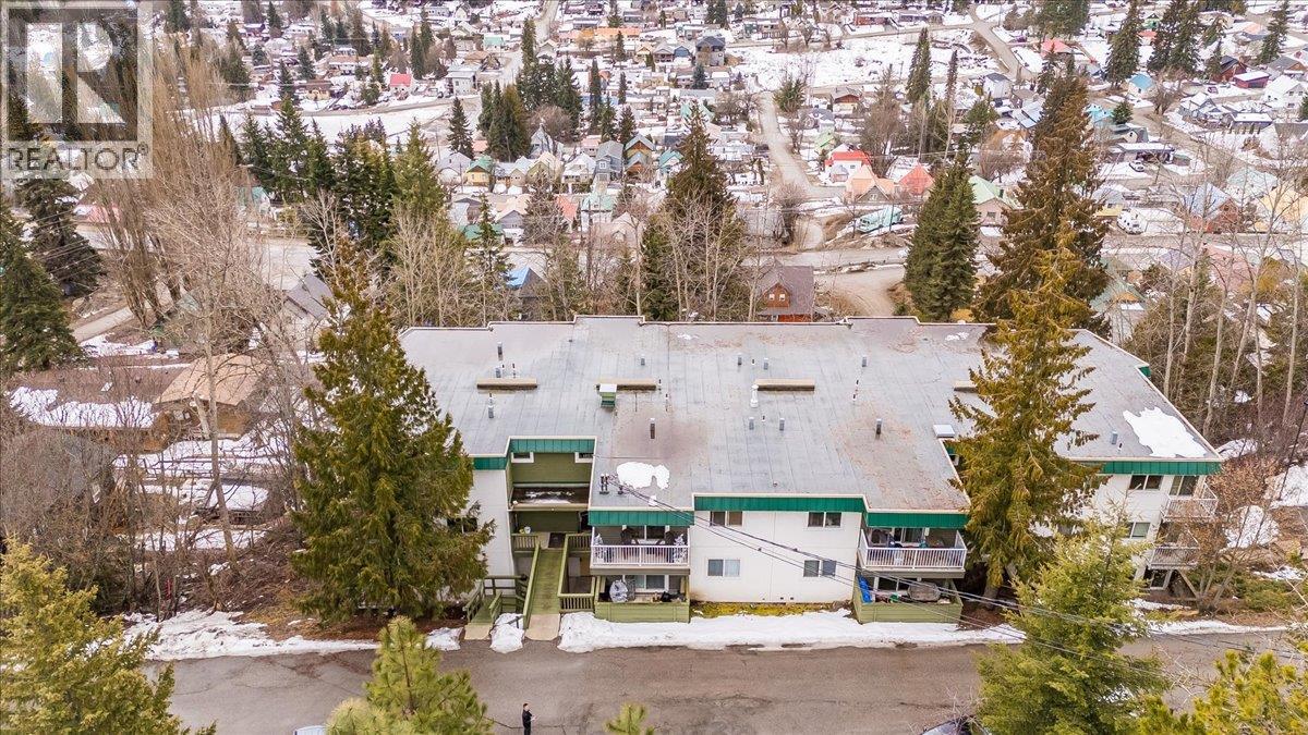 1611 Nickleplate Road Unit# 404, Rossland