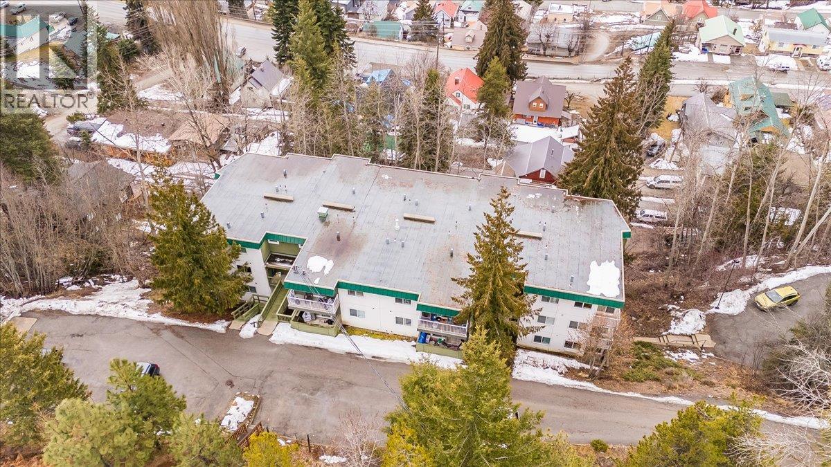 1611 Nickleplate Road Unit# 404, Rossland