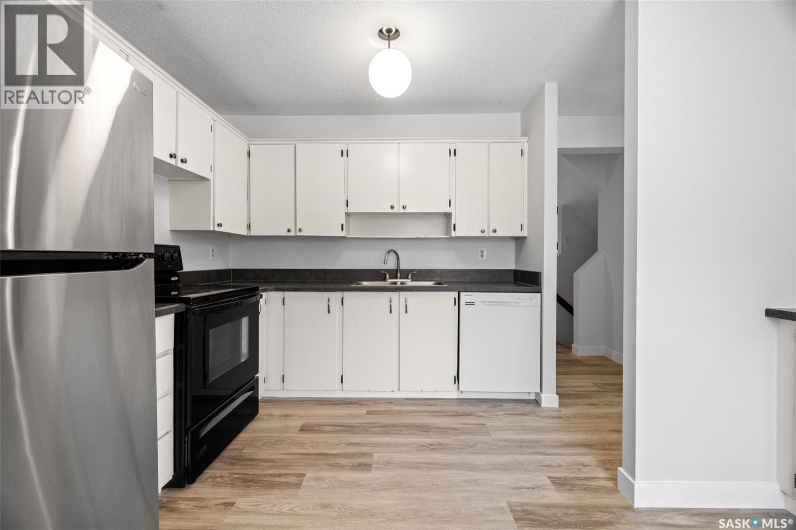 Single Family House for Sale in  Gordon ROAD Regina 