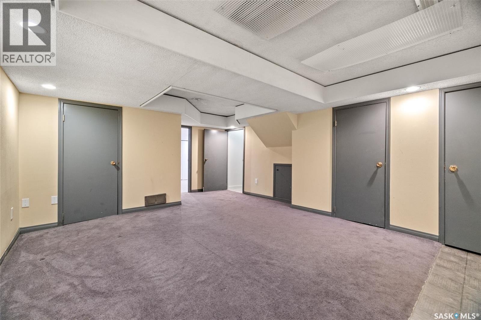 Single Family House for Sale in  Gordon ROAD Regina 