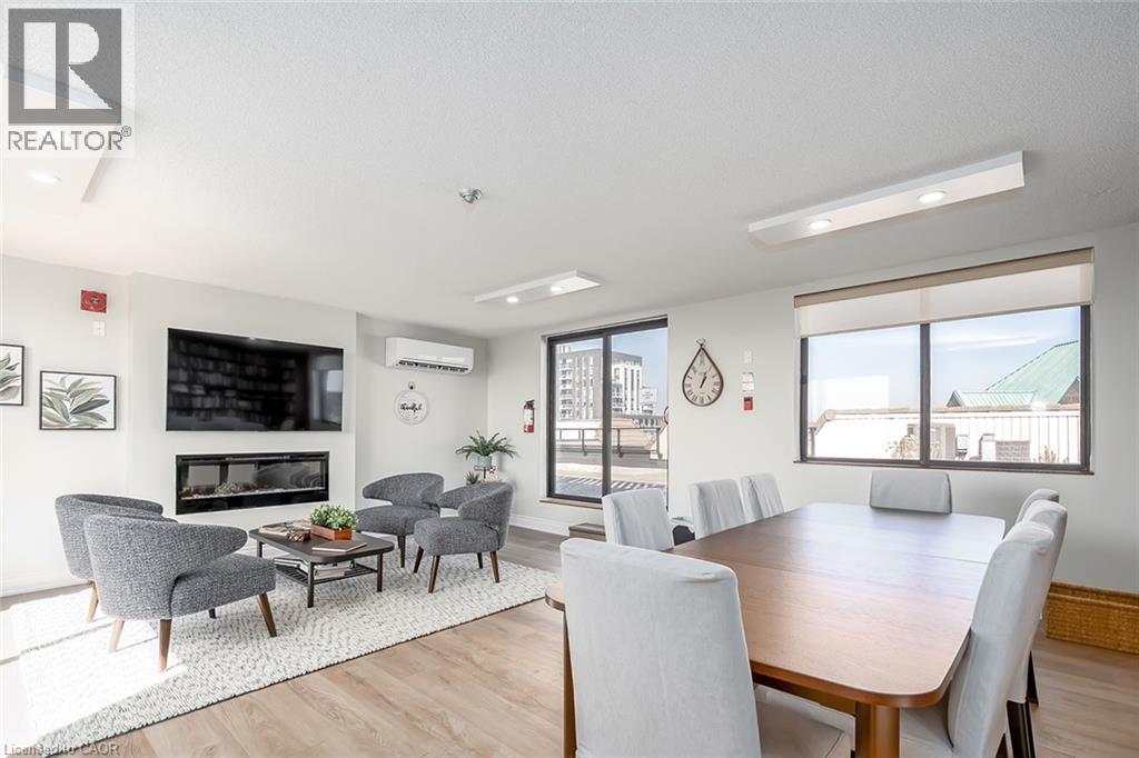 102 BRONTE Road Unit# 303, Oakville, Ontario, L6L6J5 — Photo 22