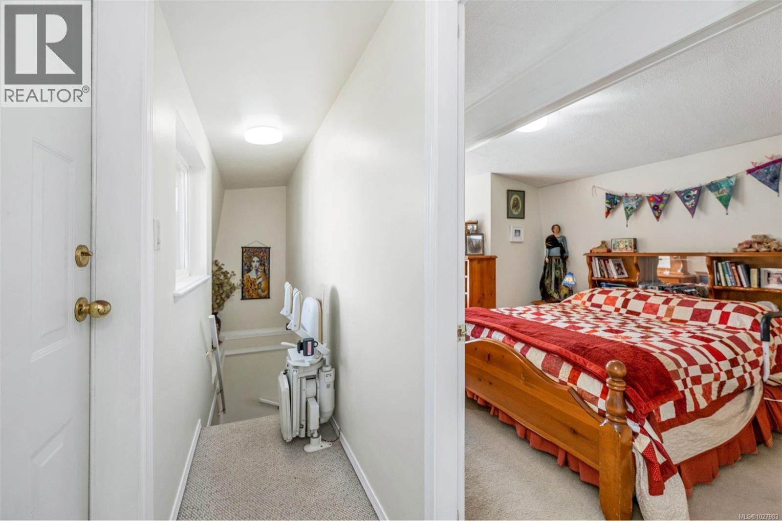 1554 CHAPLIN ST - 26