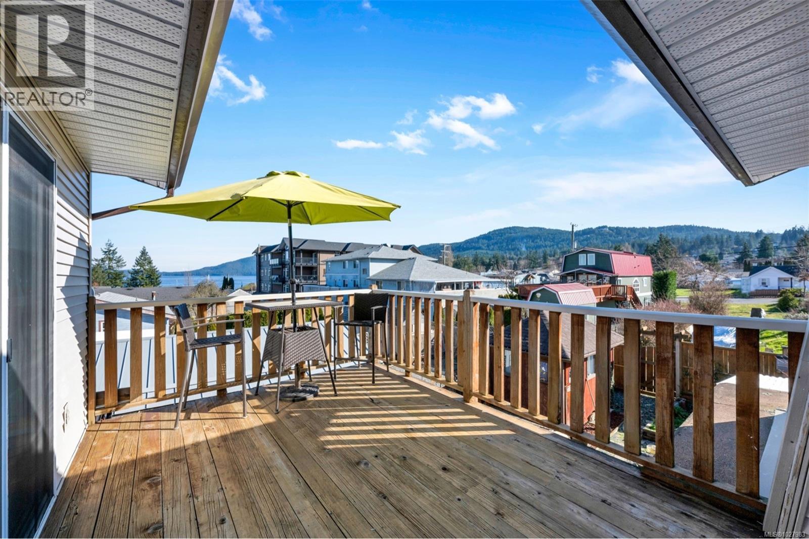 1554 CHAPLIN ST - 34